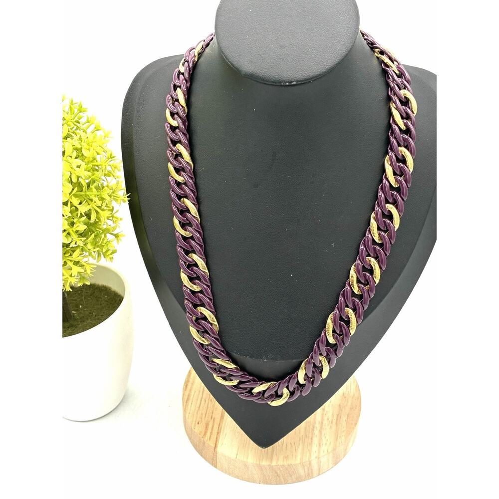 Napier Signed Purple Enamel Gold Tone Curb Chain Necklace Pat 4774749 Vintage